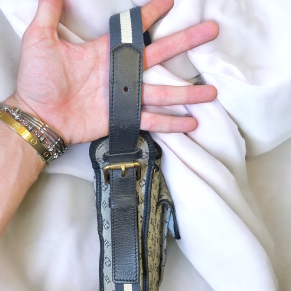 Louis Vuitton Mini Lin Crossbody Bag Purse - Picture 16 of 17